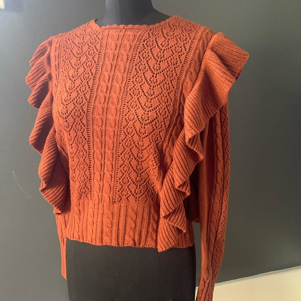 Frill sleeve tailored sweater